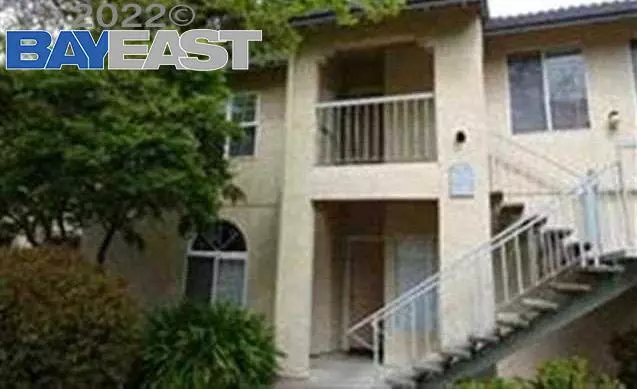 Hercules, CA 94547,2107 Forest Run