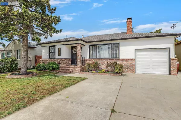 16042 Via Alamitos, San Lorenzo, CA 94580