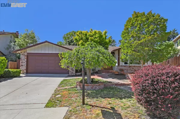 Castro Valley, CA 94552,18561 Greenridge Ct