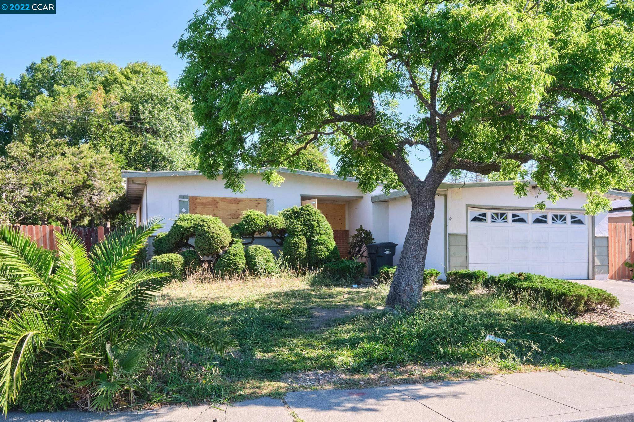 200 Santa Cruz Dr, Fairfield, CA 94533