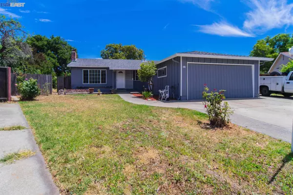 4503 Val St, Fremont, CA 94538