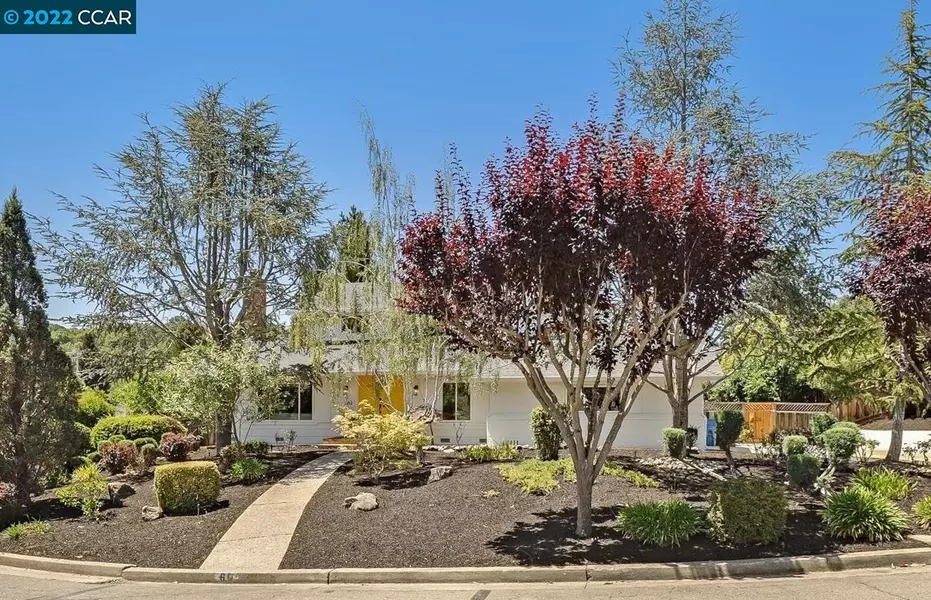 61 Gaywood Pl, Moraga, CA 94556