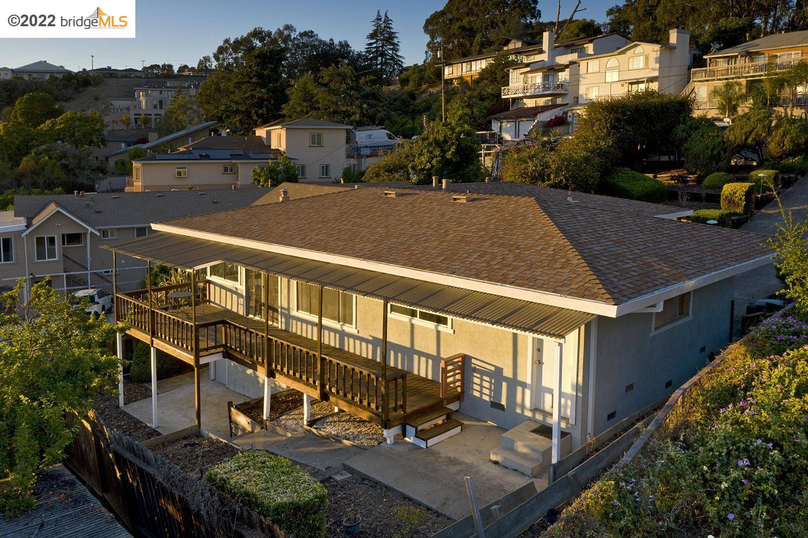 14671 Midland Rd, San Leandro, CA 94578