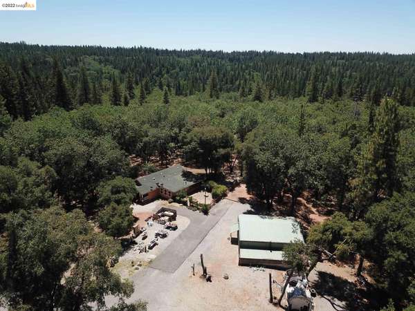 4198 Independence Rd, Mokelumne Hill, CA 95248