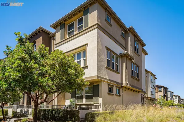 2368 Morrow St, Hayward, CA 94541