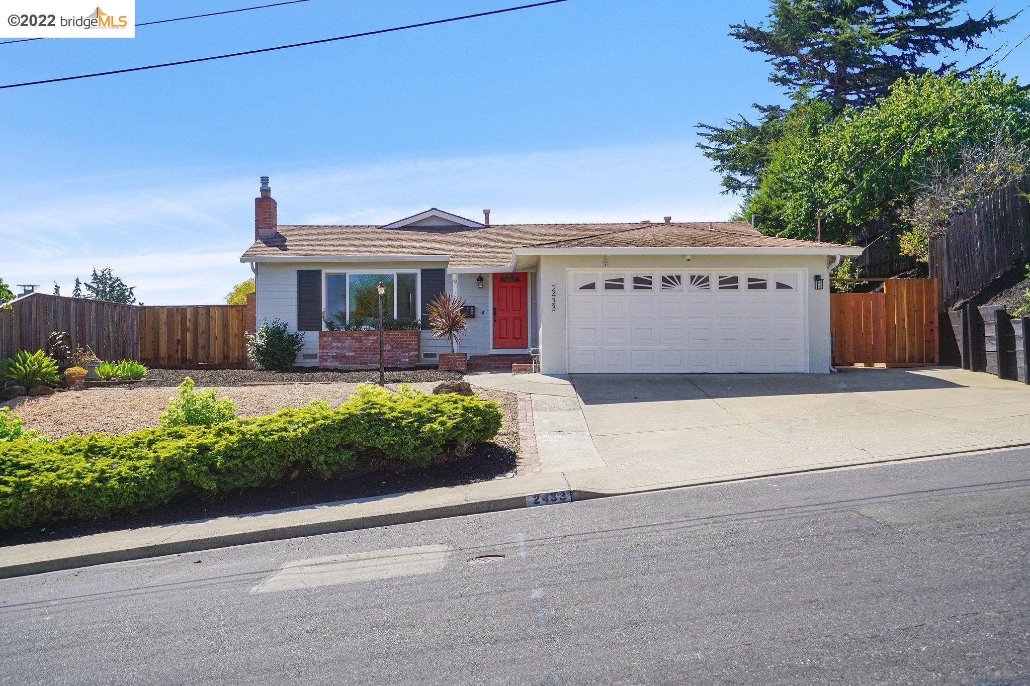 2433 Fisher St, San Pablo, CA 94806