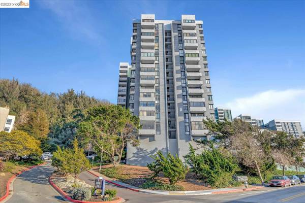 555 Pierce St #406, Albany, CA 94706