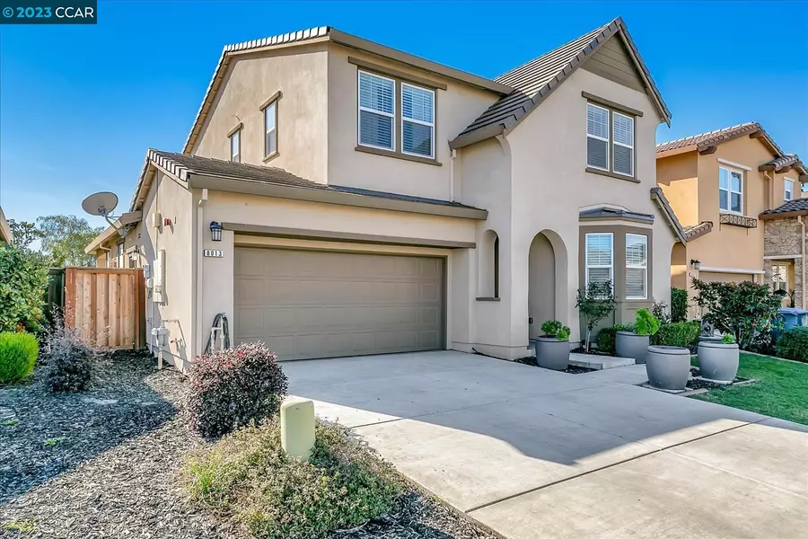 8013 Claret Ct, Vacaville, CA 95687