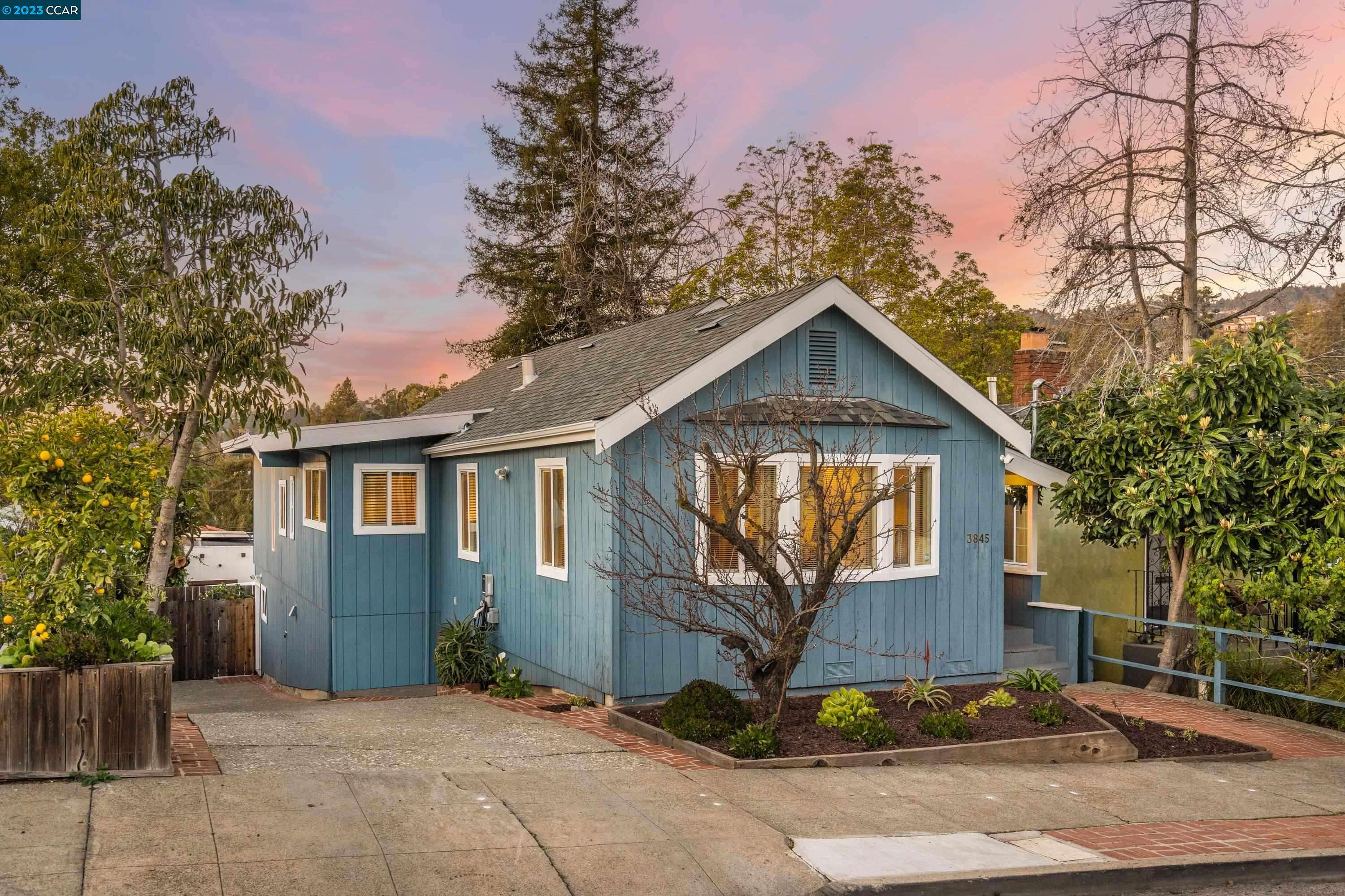3845 Madrone Ave, Oakland, CA 94619