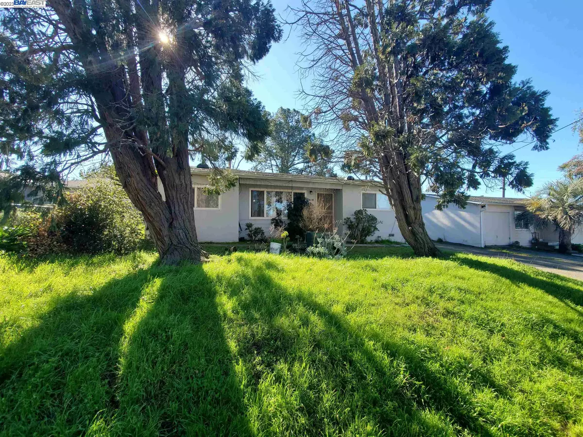 Hayward, CA 94541,1869 E St