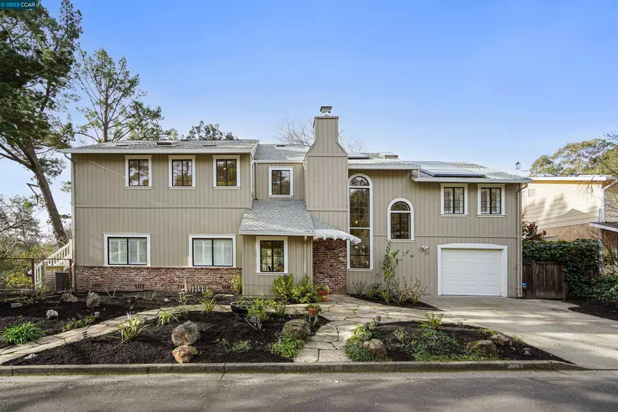 37 Bacon Ct, Lafayette, CA 94549