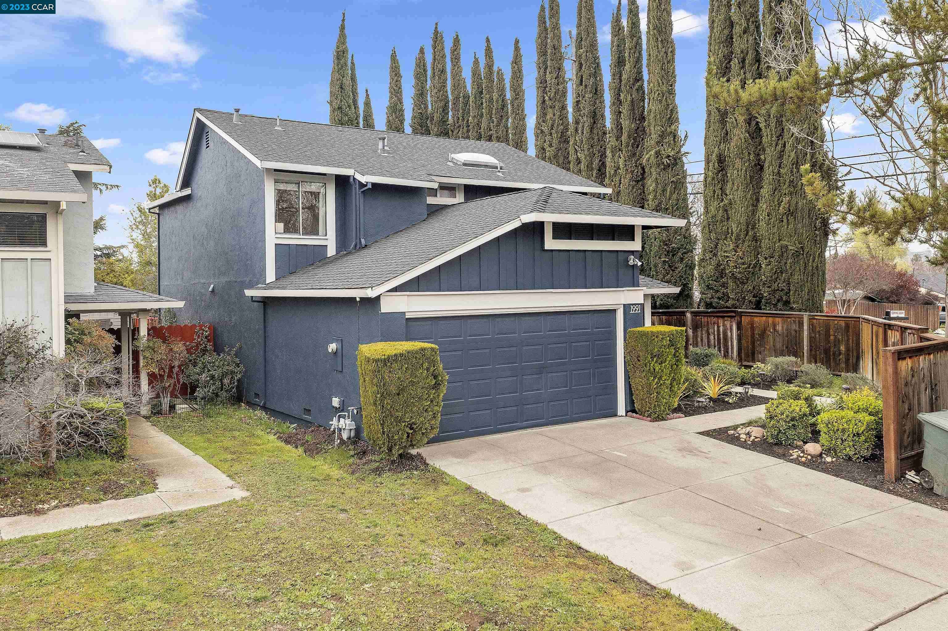1991 Junction Dr, Concord, CA 94518
