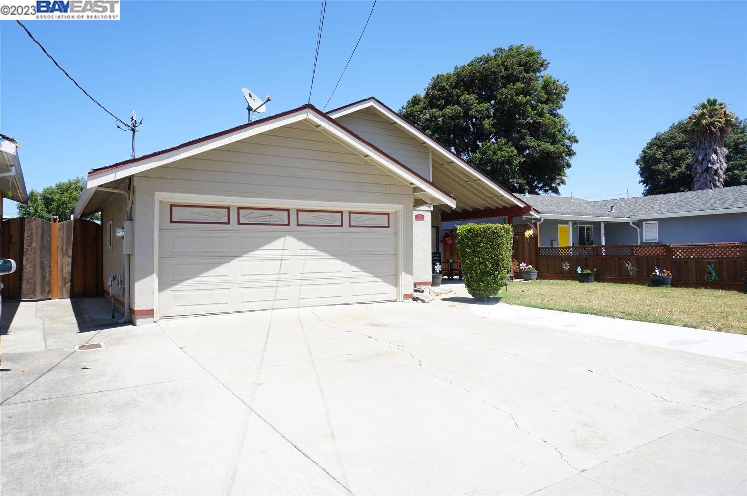 5929 Mayhews Landing Rd, Newark, CA 94560