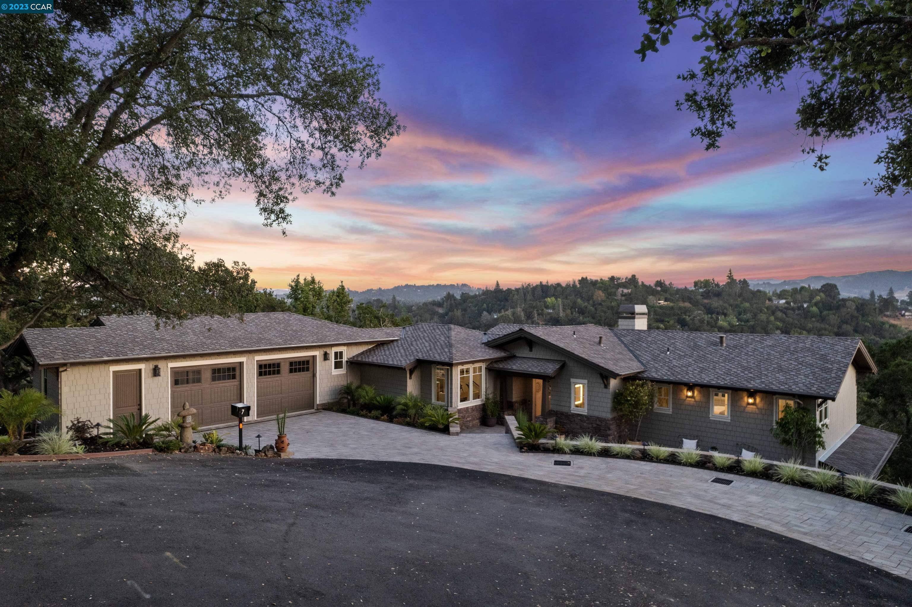 Orinda, CA 94563,7 Oak Flat Road