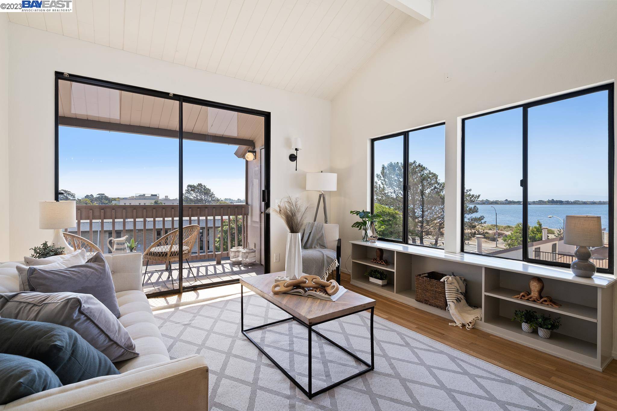 2101 Shoreline #484, Alameda, CA 94501