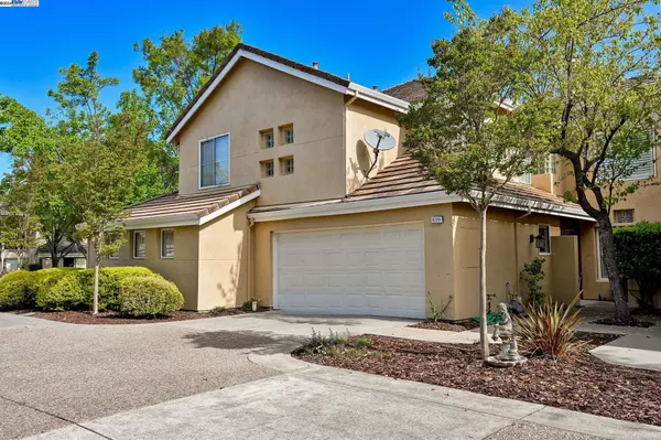 6220 Lakeview Cir,  San Ramon,  CA 94582