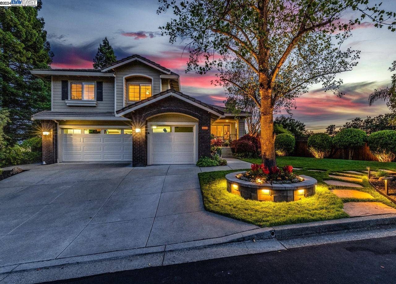 4225 Nottingham Dr, Danville, CA 94506