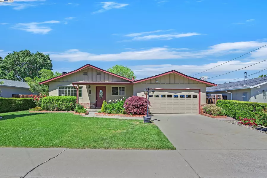 1045 CANTON AVENUE, Livermore, CA 94550