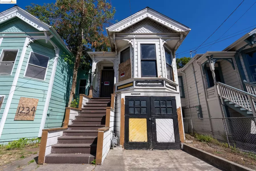 1230 CAMPBELL STREET, Oakland, CA 94607