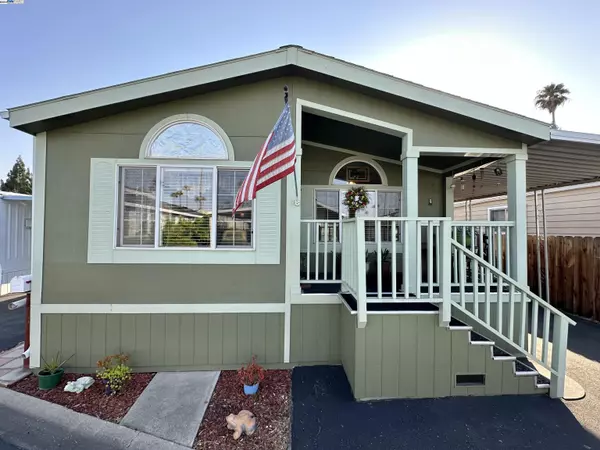 165 Blossom Hill Rd #SPC 57, San Jose, CA 95123