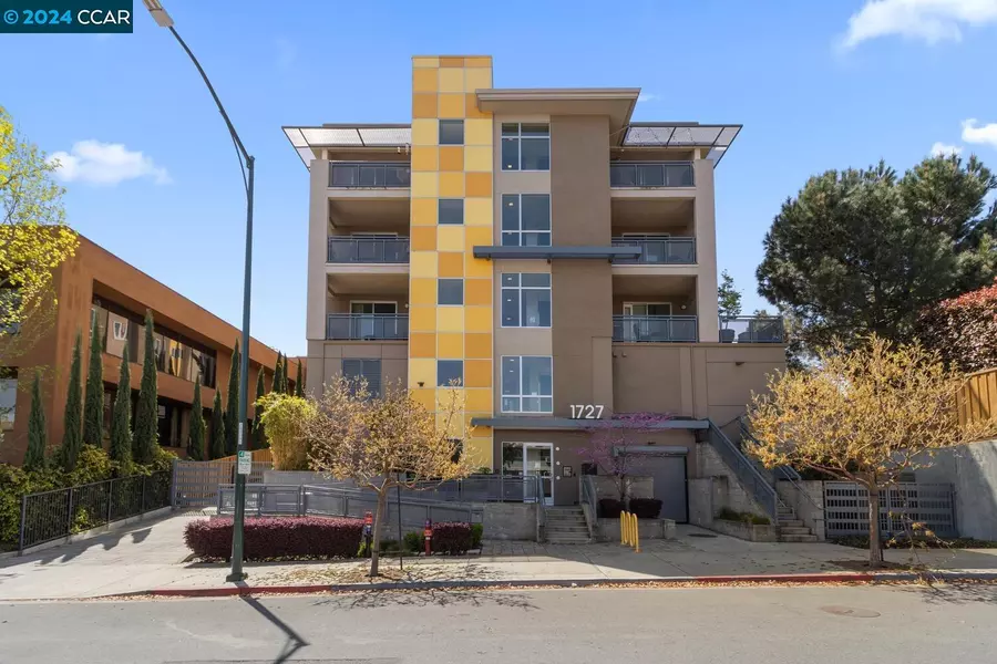 1727 Lacassie Ave #5D, Walnut Creek, CA 94596