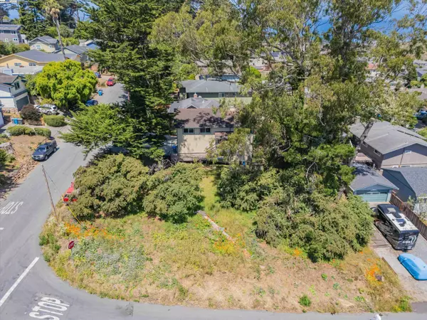 Montara, CA 94037,0 6th St