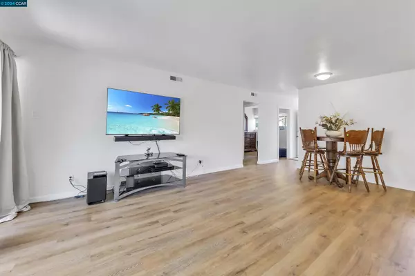 2940 Estates Ave #7, Pinole, CA 94564