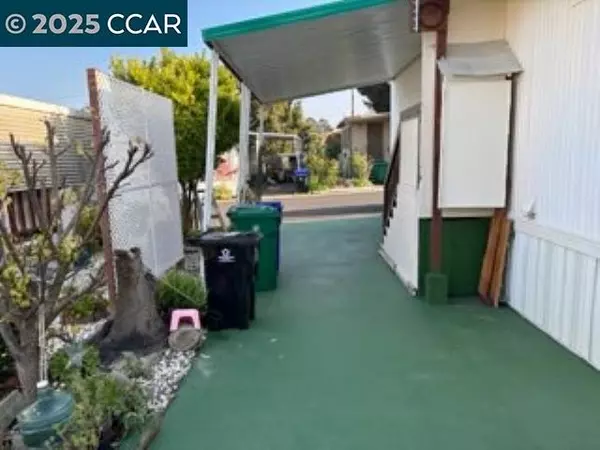 San Pablo, CA 94806,16401 San Pablo Ave #125