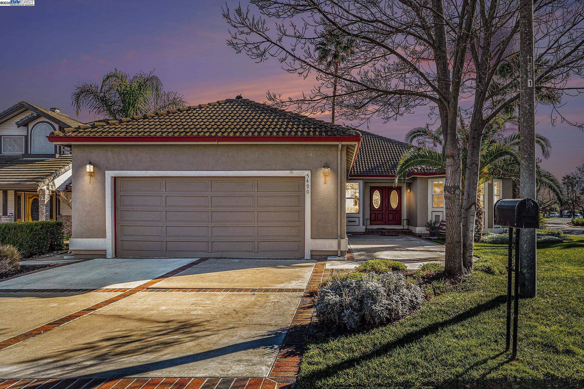5490 Edgeview Dr, Discovery Bay, CA 94505