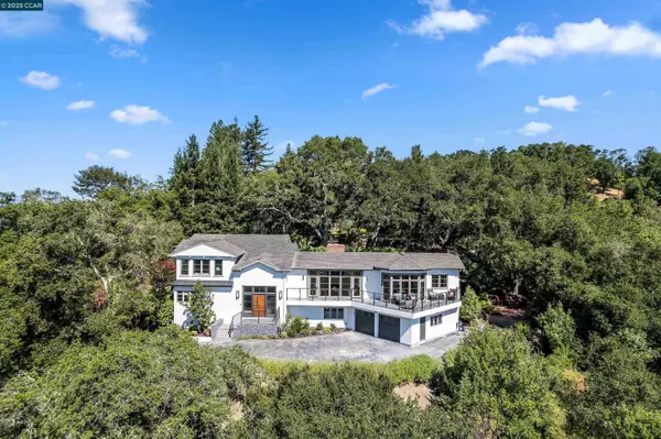 Orinda, CA 94563,24 La Campana Rd