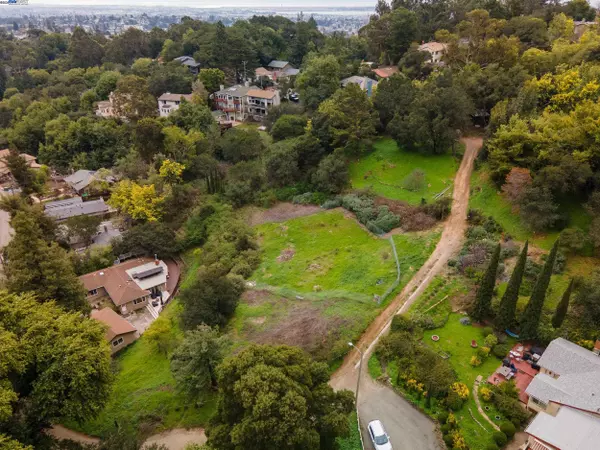 Oakland, CA 94608,0 London Rd