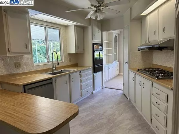 711 Old Canyon Rd. #174, Fremont, CA 94536