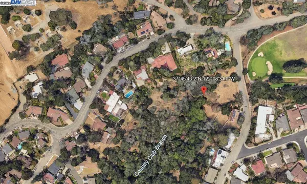 Oakland, CA 94603,4143 Oak Hill Rd