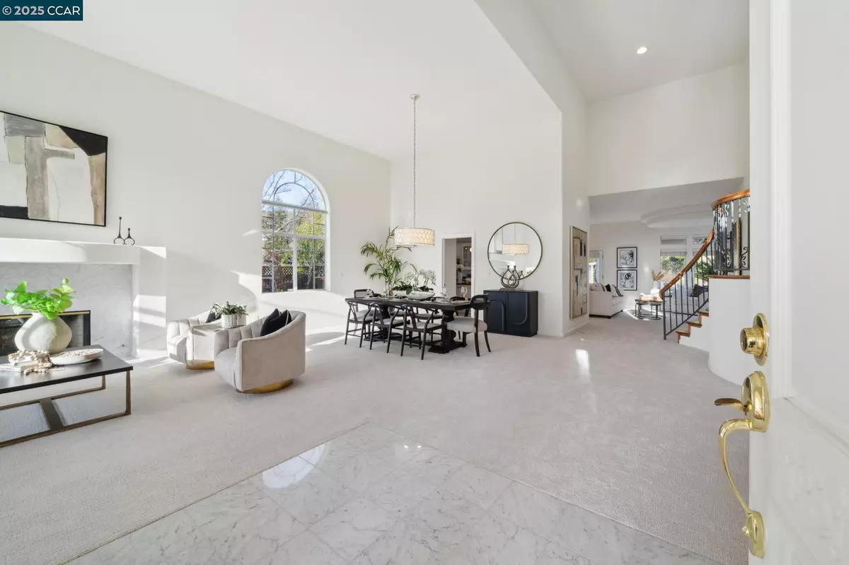 Walnut Creek, CA 94598,820 Foxtail Ct