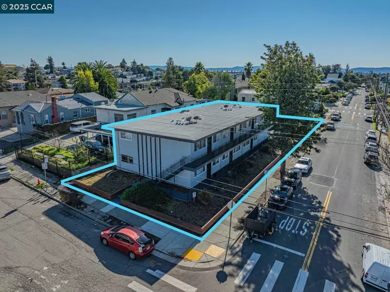 2244 12th Ave, Oakland, CA 94606