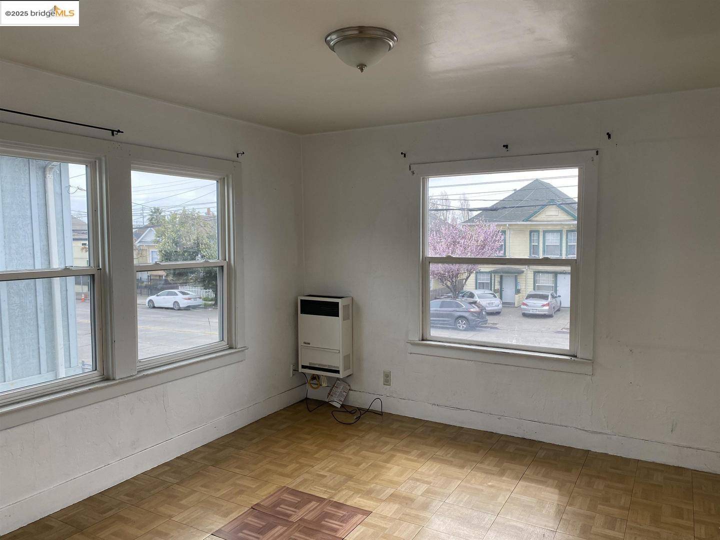 Oakland, CA 94601,3506 San Leandro ST