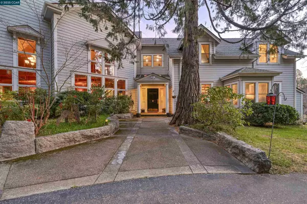 11417 Red Dog Rd, Nevada City, CA 95959