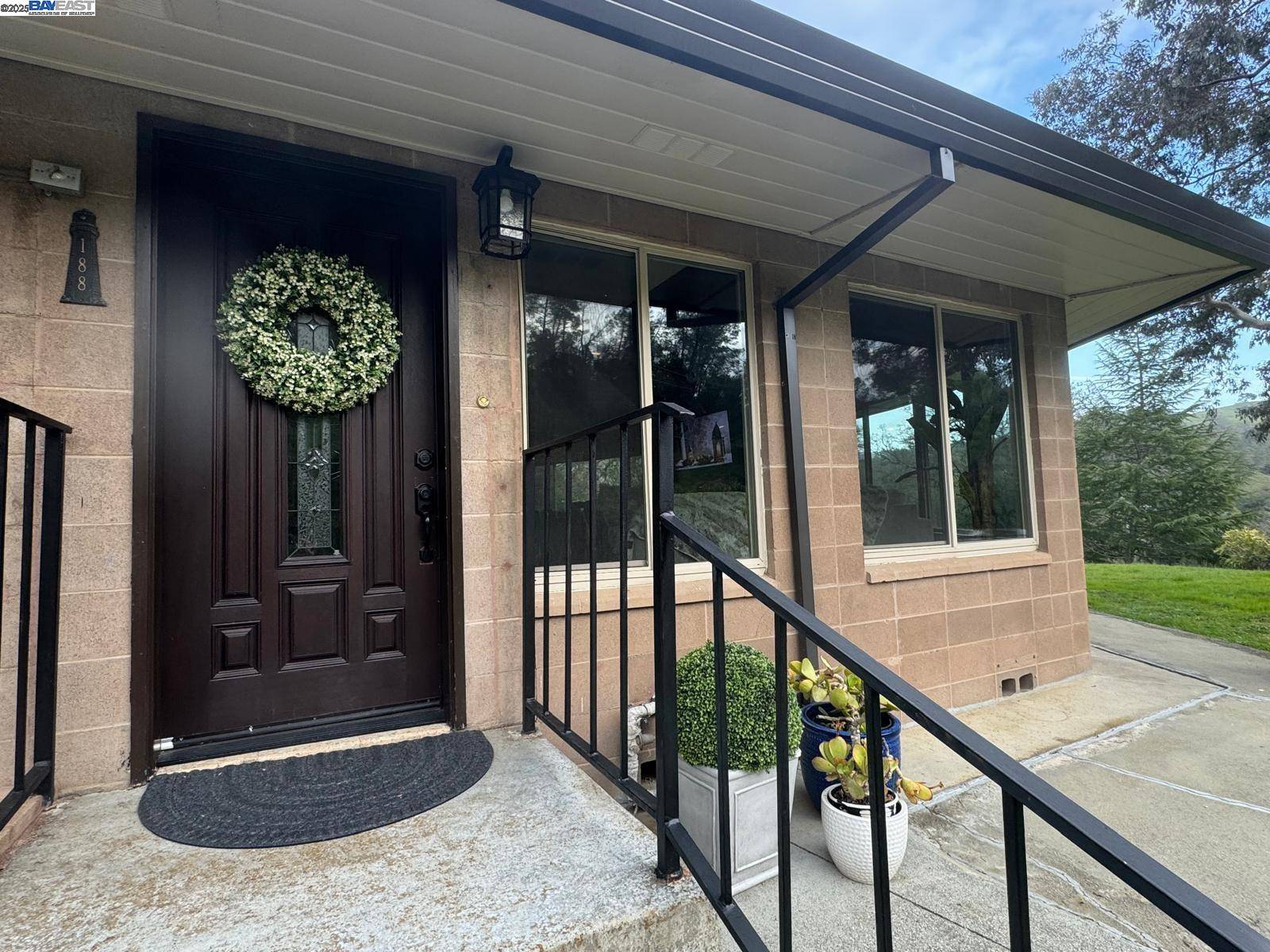Napa, CA 94558,188 Country Club Ln
