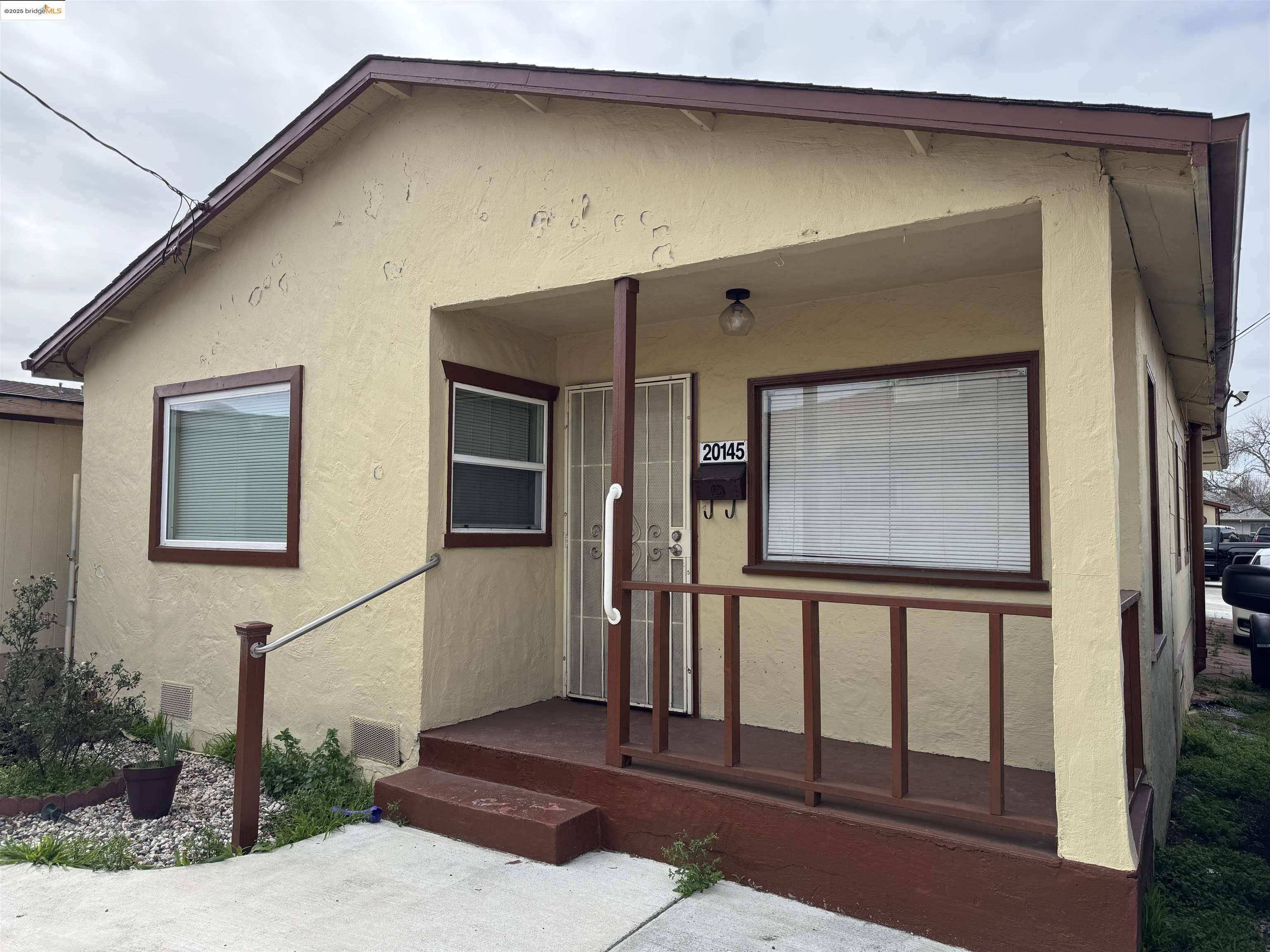 20145 Royal Avenue, Hayward, CA 94541