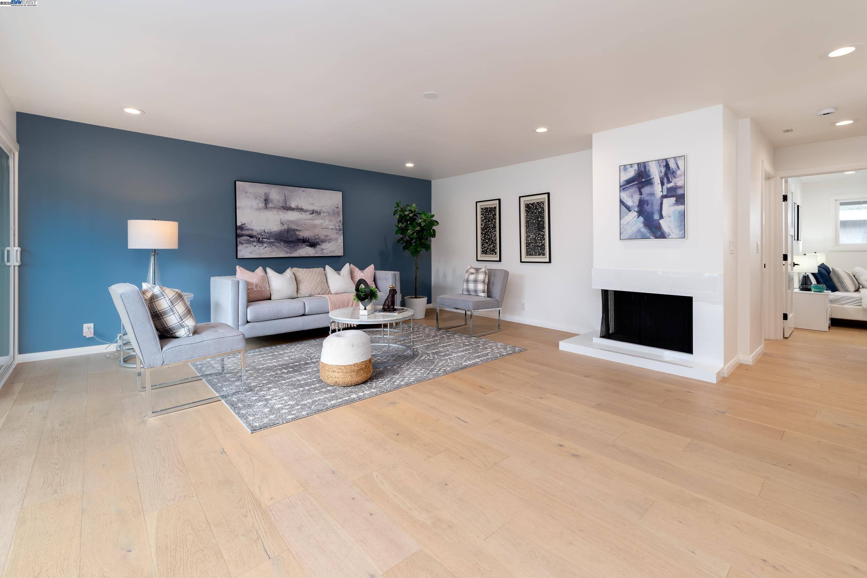 500 W Middlefield Rd #116, Mountain View, CA 94043