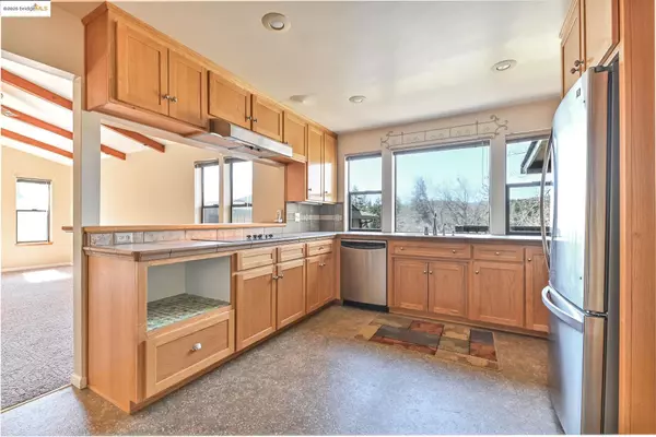 Sonora, CA 95370,22087 Fair Oaks Ct