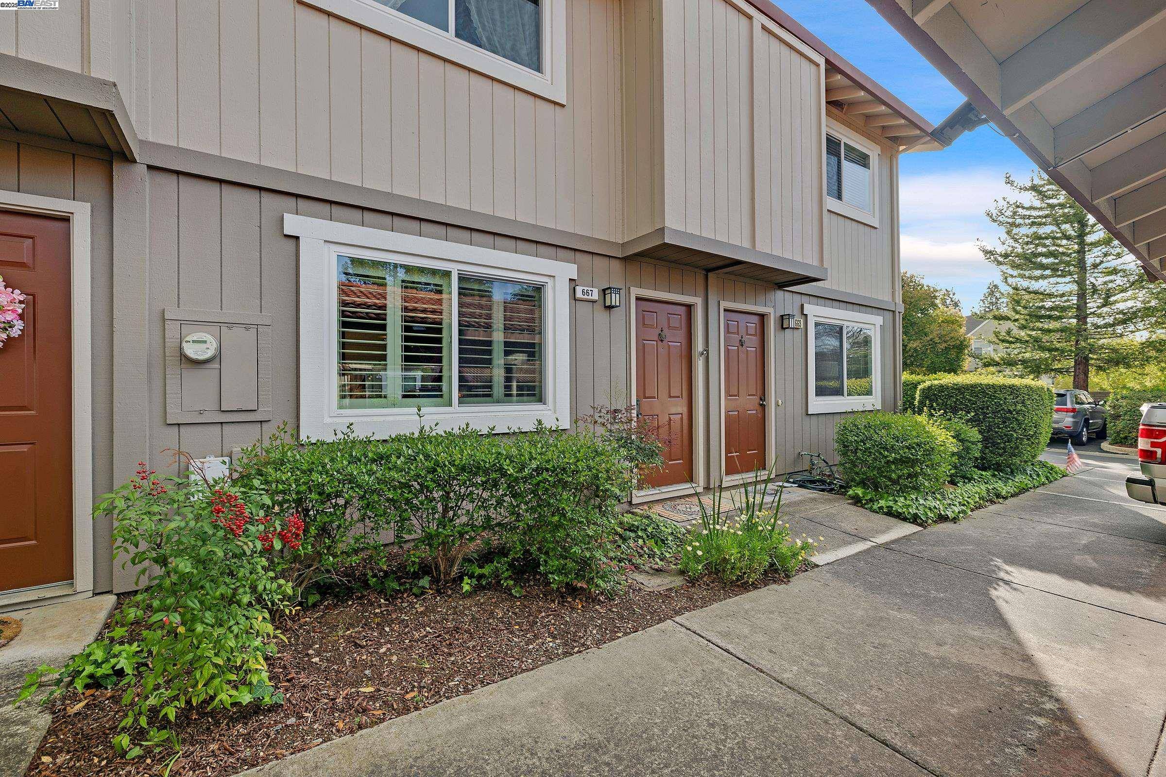 667 Concord Pl, Pleasanton, CA 94566