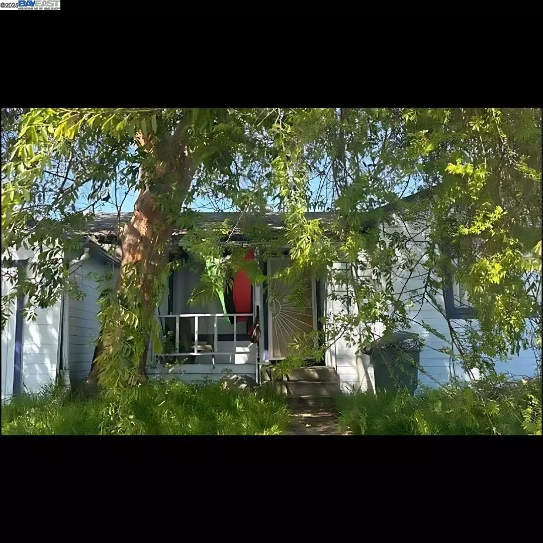 Richmond, CA 94801,1049 18Th St