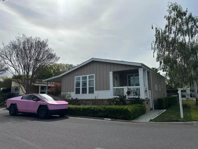 1050 Borregas Ave #1, Sunnyvale, CA 94089