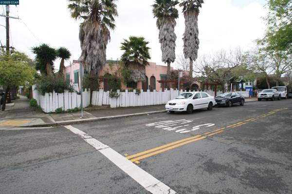1252 Haskell St, Berkeley, CA 94702