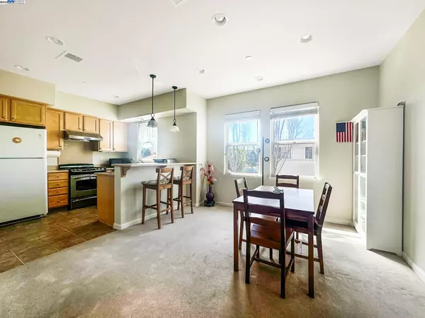 San Pablo, CA 94806,2828 10Th St