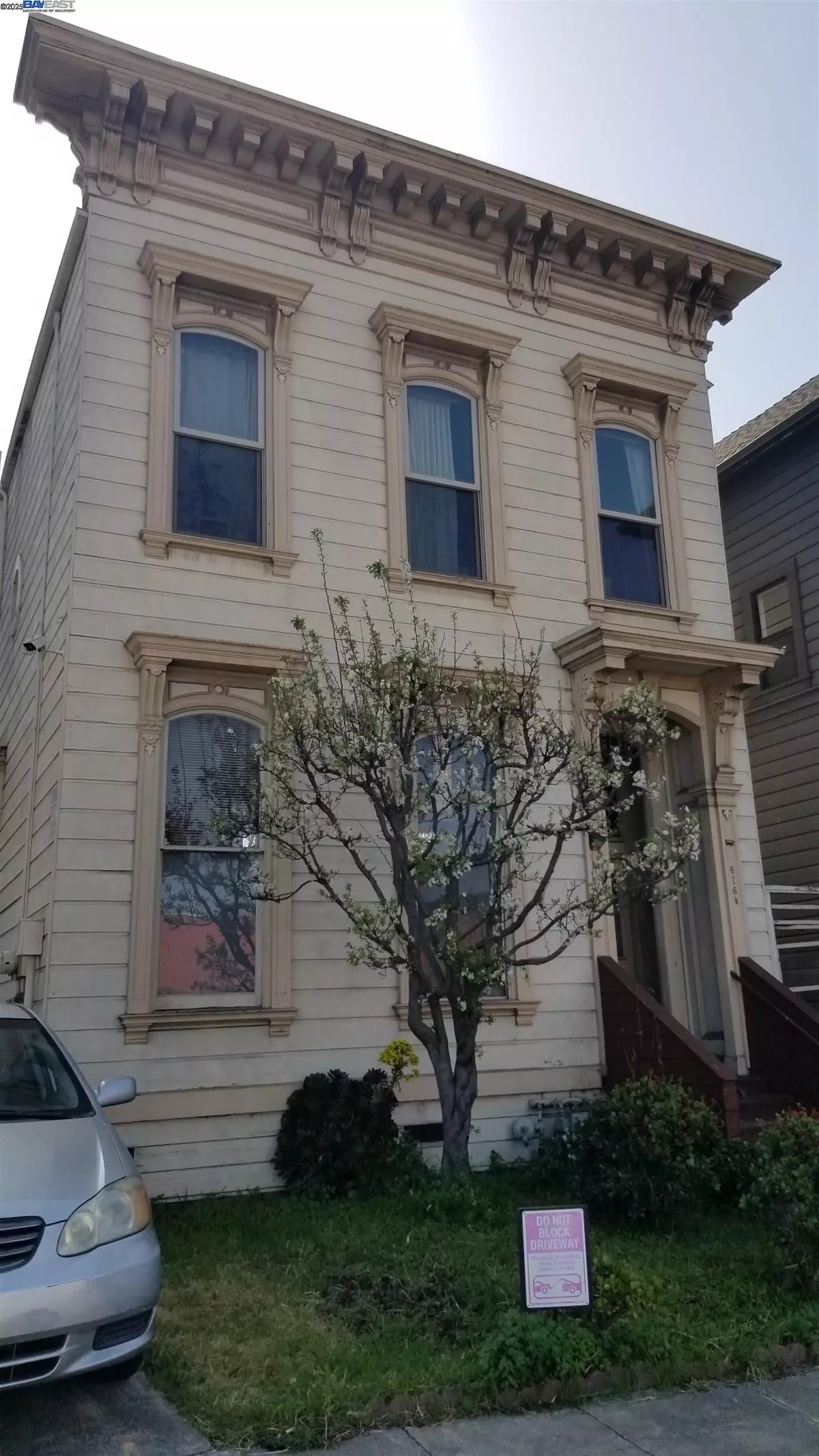 Oakland, CA 94607,616 Jackson Street
