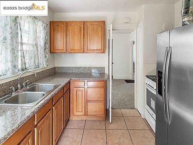 Oakland, CA 94609,518 44Th St #B