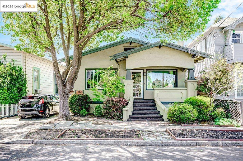 1828 Estudillo St, Martinez, CA 94553