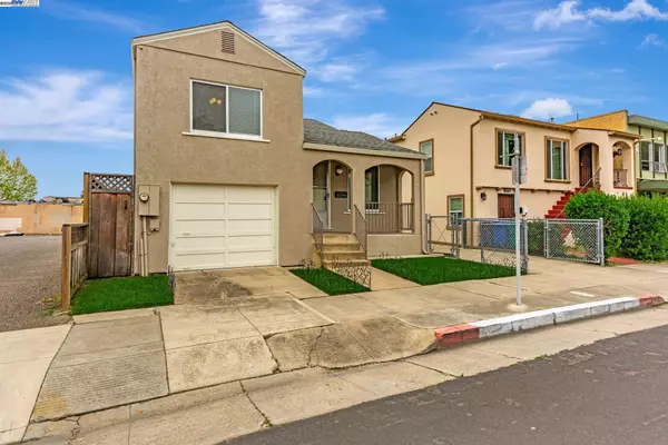 22741 1St St, Hayward, CA 94541